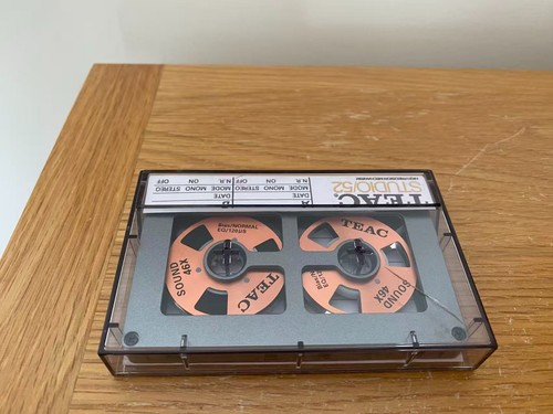 Unique open reel to - reel,