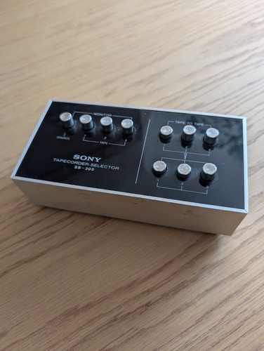 Sony 300 tape recorder - sony, sb-300